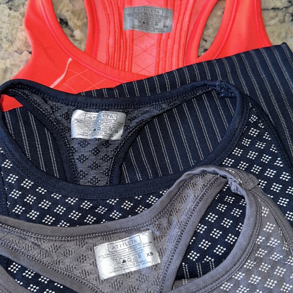 ⭐️Bundle of 3⭐️ Athleta Racerback Tank Tops size XS - Picture 2 of 5